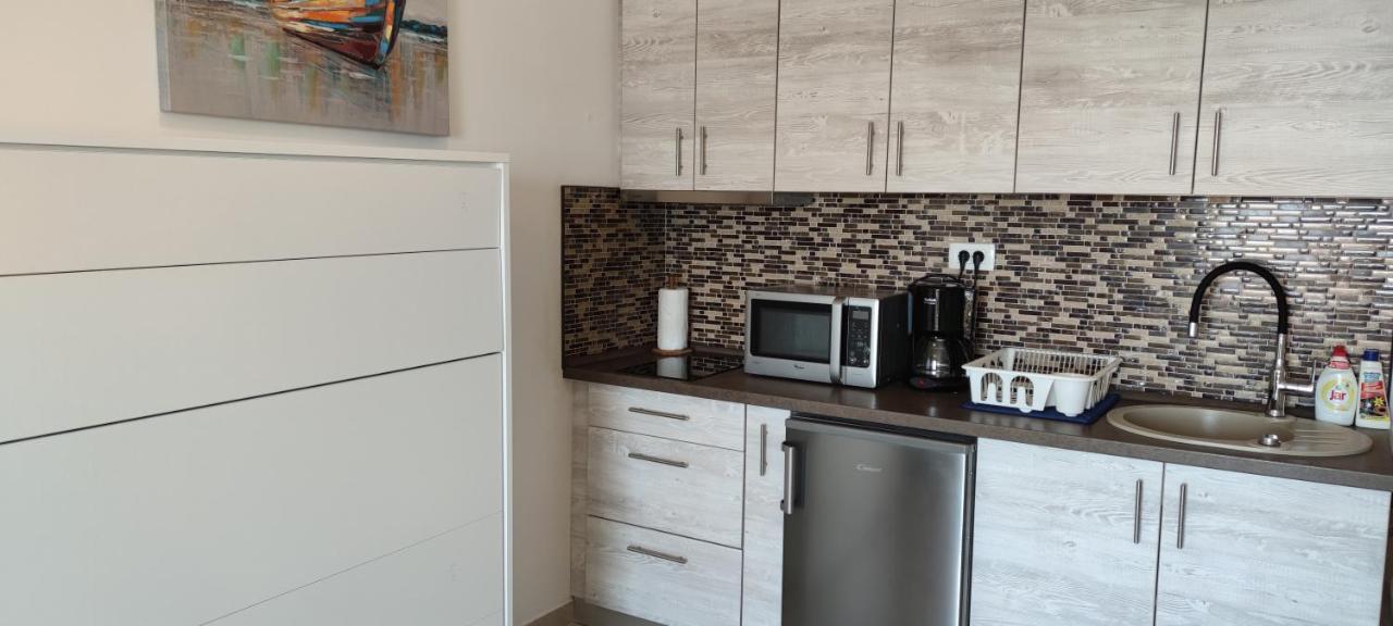 Studio Apartment Novi Vinodolski Kültér fotó